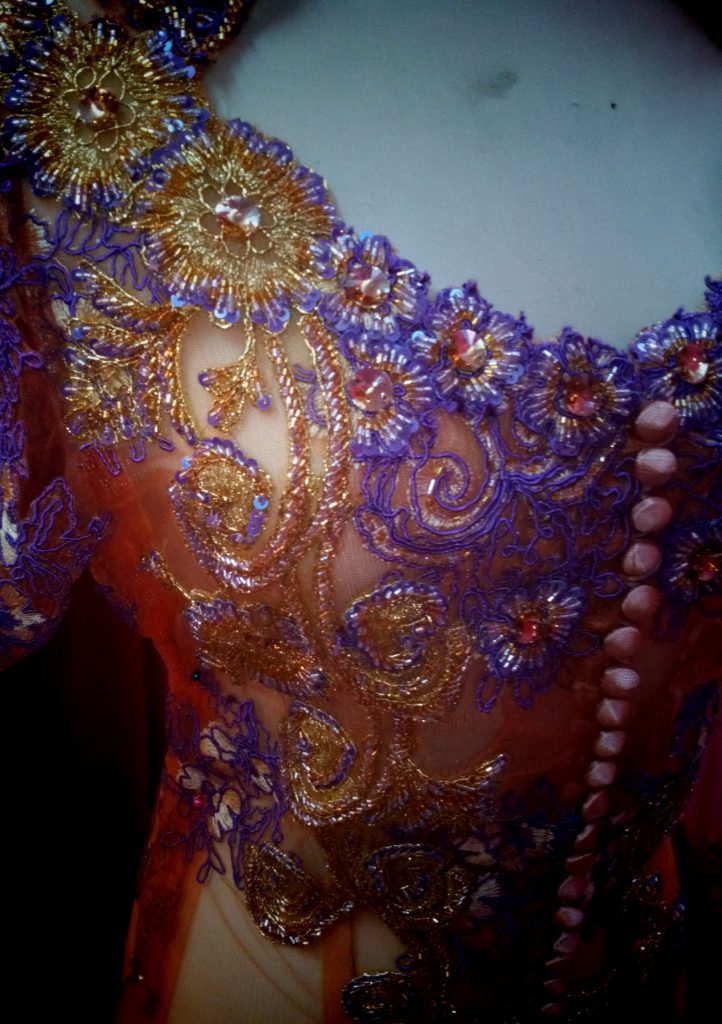 kebaya jogja modern