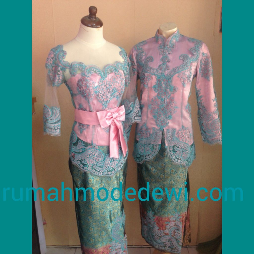 Kebaya Seragam Warna Pink Biru