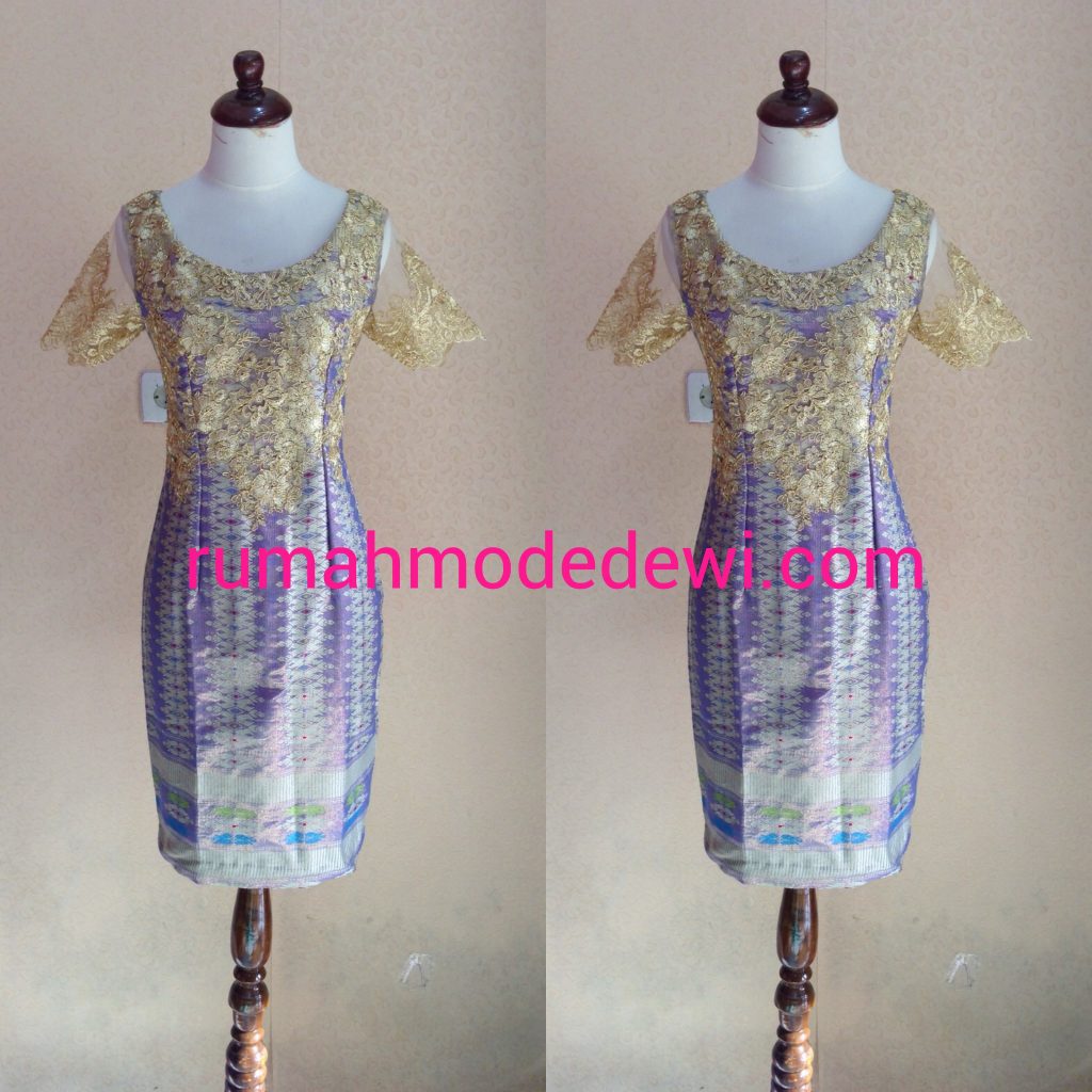 Dress Kebaya Bahan Songket Ungu Emas