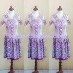 Kebaya Rok Pendek Warna Ungu