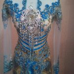 Kebaya Pengantin Biru Muda Aplikasi Pinggang Tampak Depan