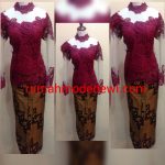 Kebaya Prada Merah Maroon Kerah Shanghai